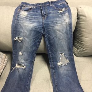 America Eagle distressed jeans
